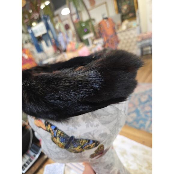 Vintage 1950s Sable Fur Hat With Pin - Picture 9 of 15